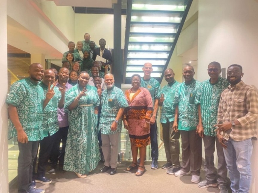 Nigeria Section members and leaders meet