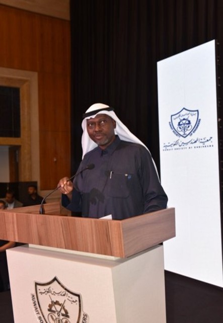 R10 Governor Hassan presenting