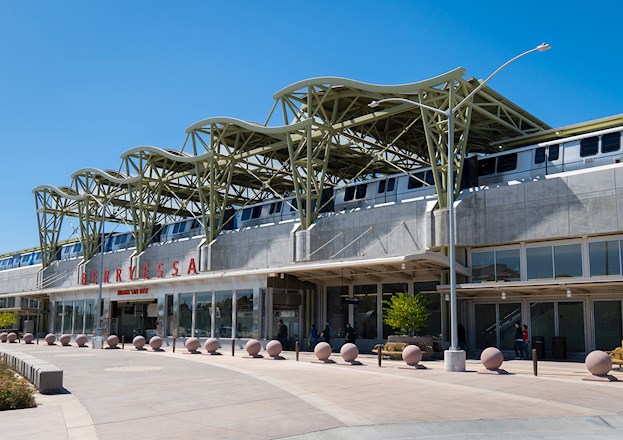 curvilineaer canopy at a transit station