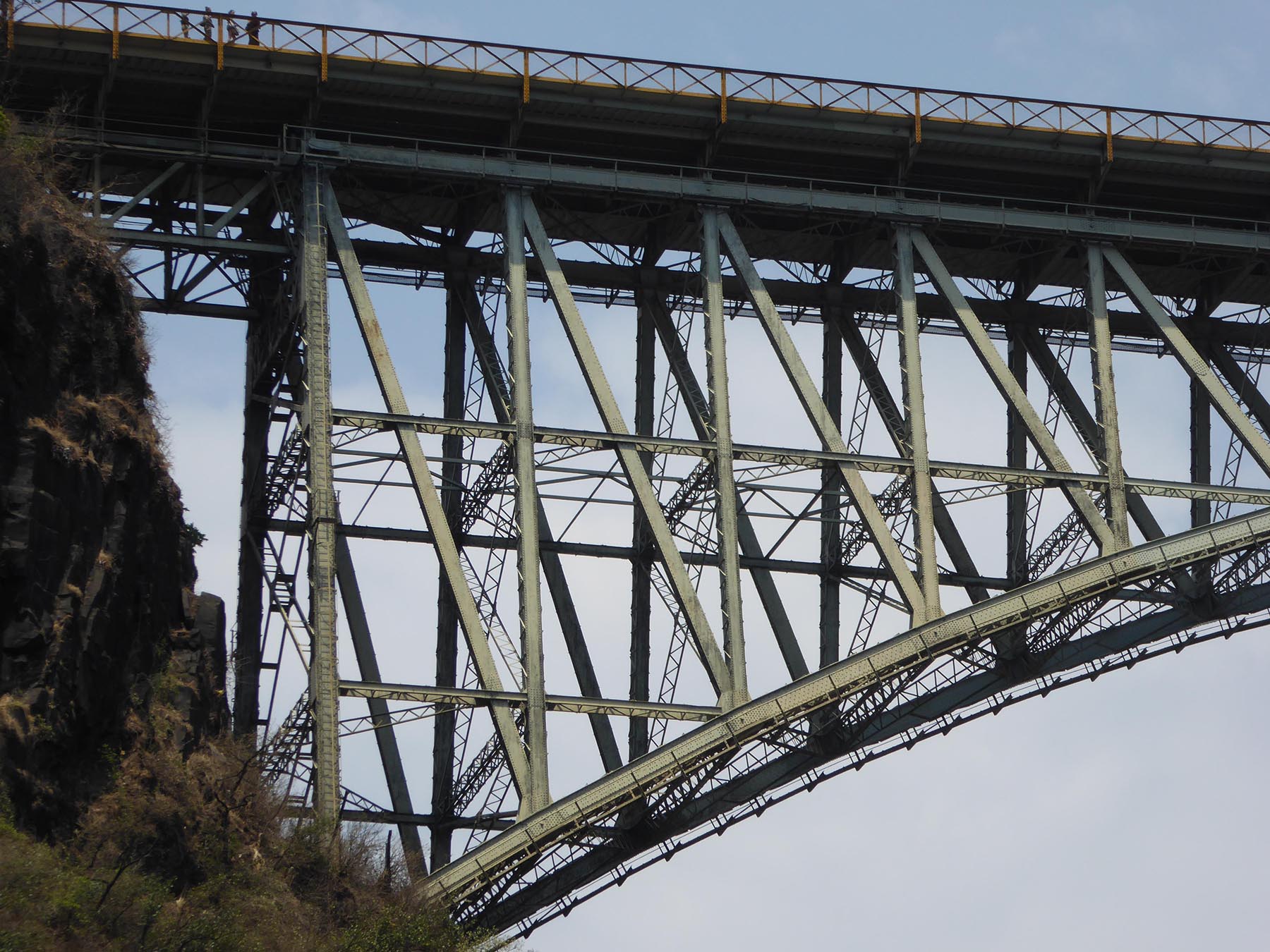 photo of the rolled steel components of the victoria falsl bridge