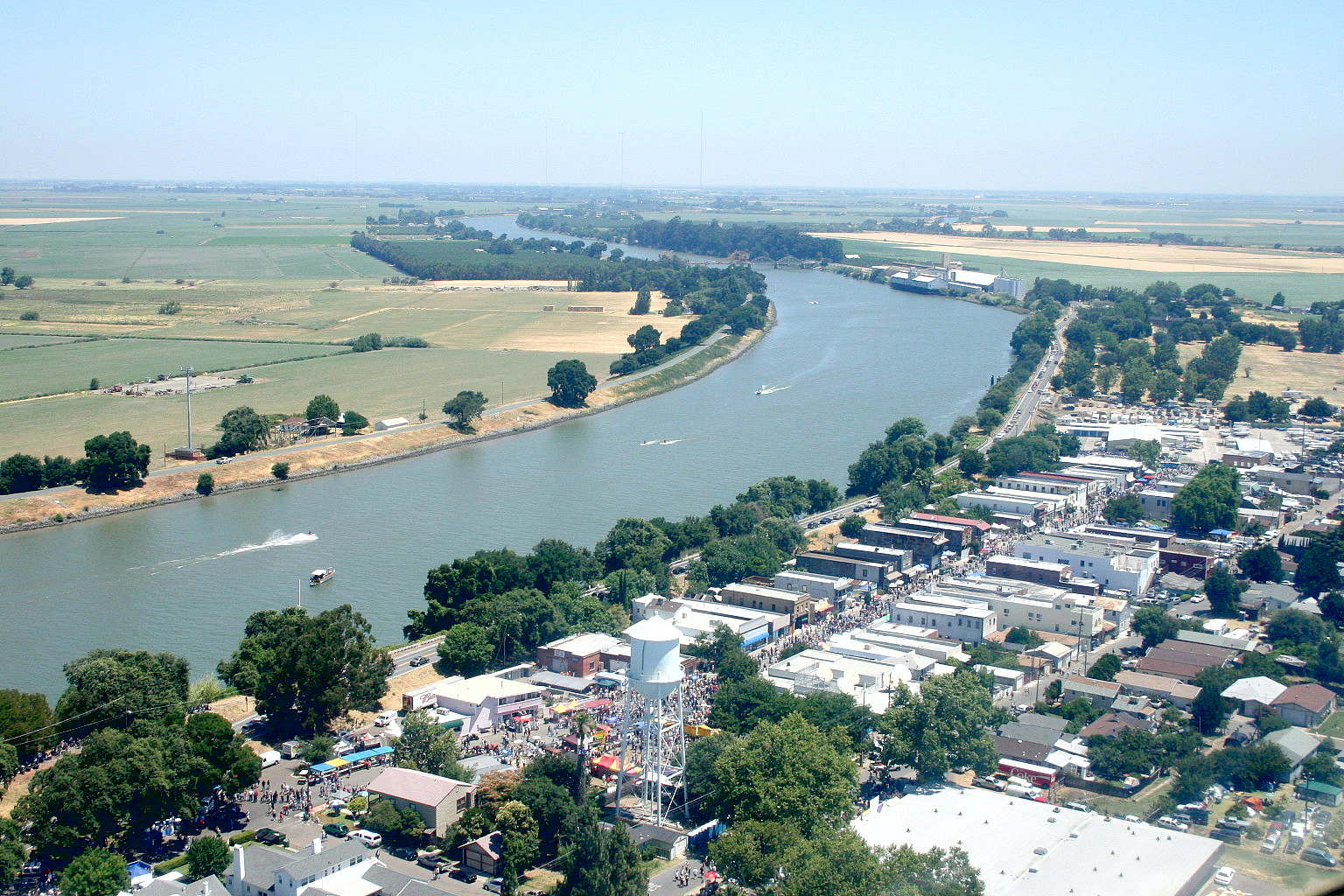 aerial of Isleton, California