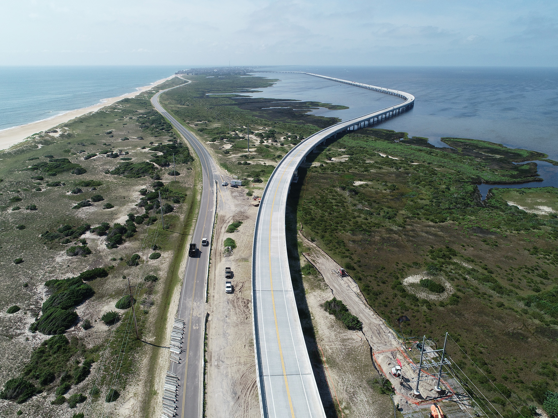 The existing and new forms of a bridge are shown. 