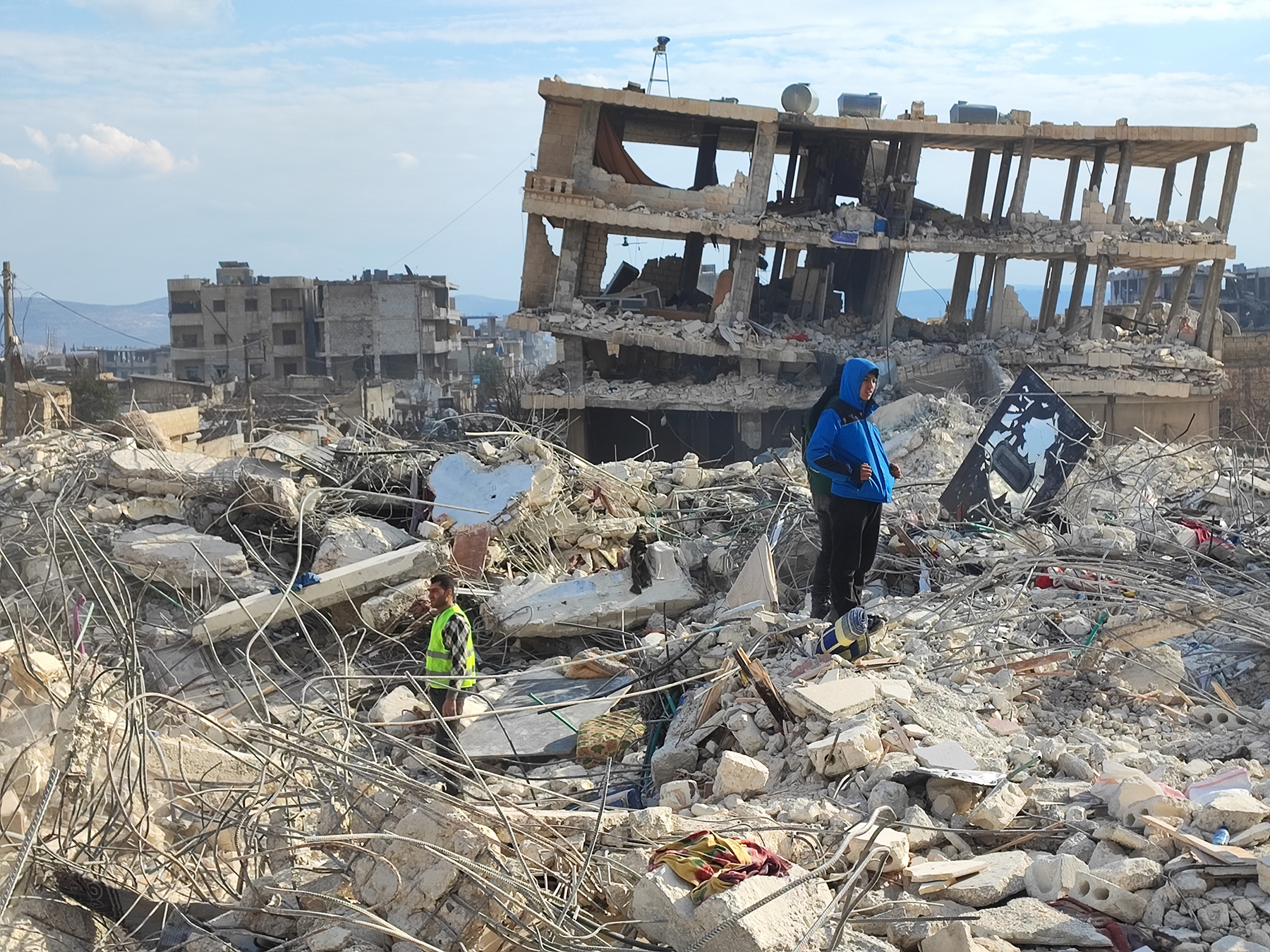 While EERI and Geotechnical Extreme Events Reconnaissance teams were not able to enter Syria to assess the damage, photos show devastation similar to that seen in neighboring Turkey. (Image courtesy of Mohammad Bash/Shutterstock)