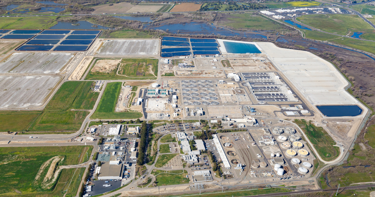 The recently upgraded EchoWater Resource Recovery Facility employs biological nutrient removal and filtration to comply with strict wastewater discharge limits. (Image courtesy of Sacramento Regional County Sanitation District)