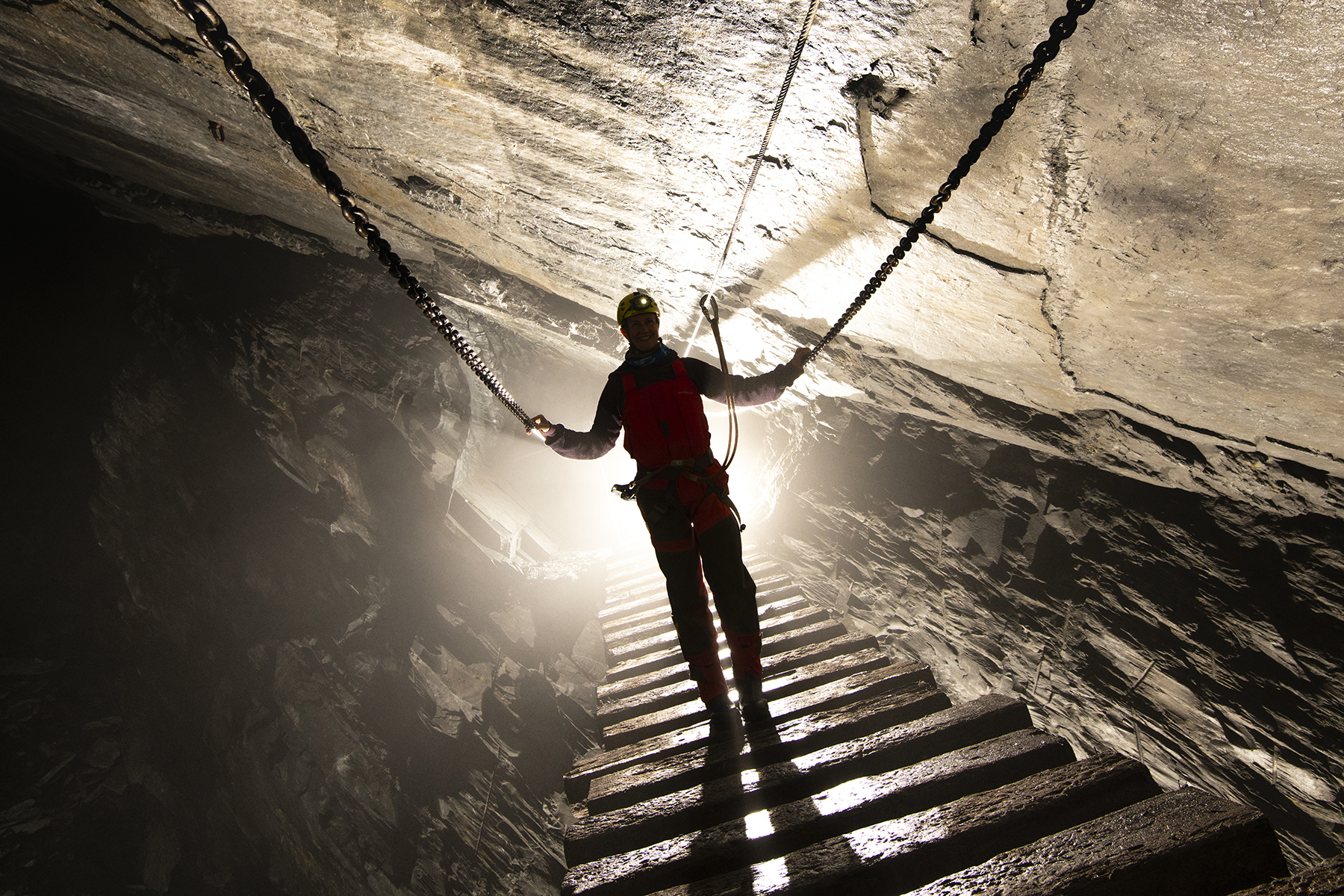 UNDERGROUND BRIDGE