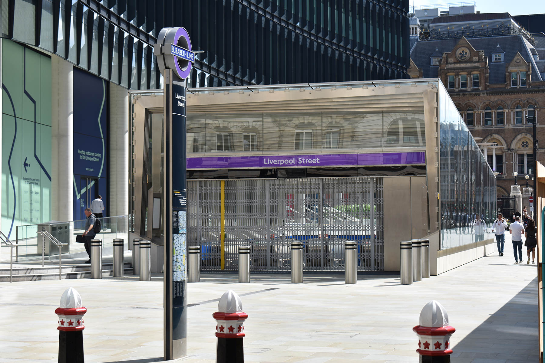 The Liverpool Street station on the newly opened Elizabeth line, also known as Crossrail, sits above the Bedlam burial ground and an ancient Roman suburb. (Image courtesy of Transport for London)