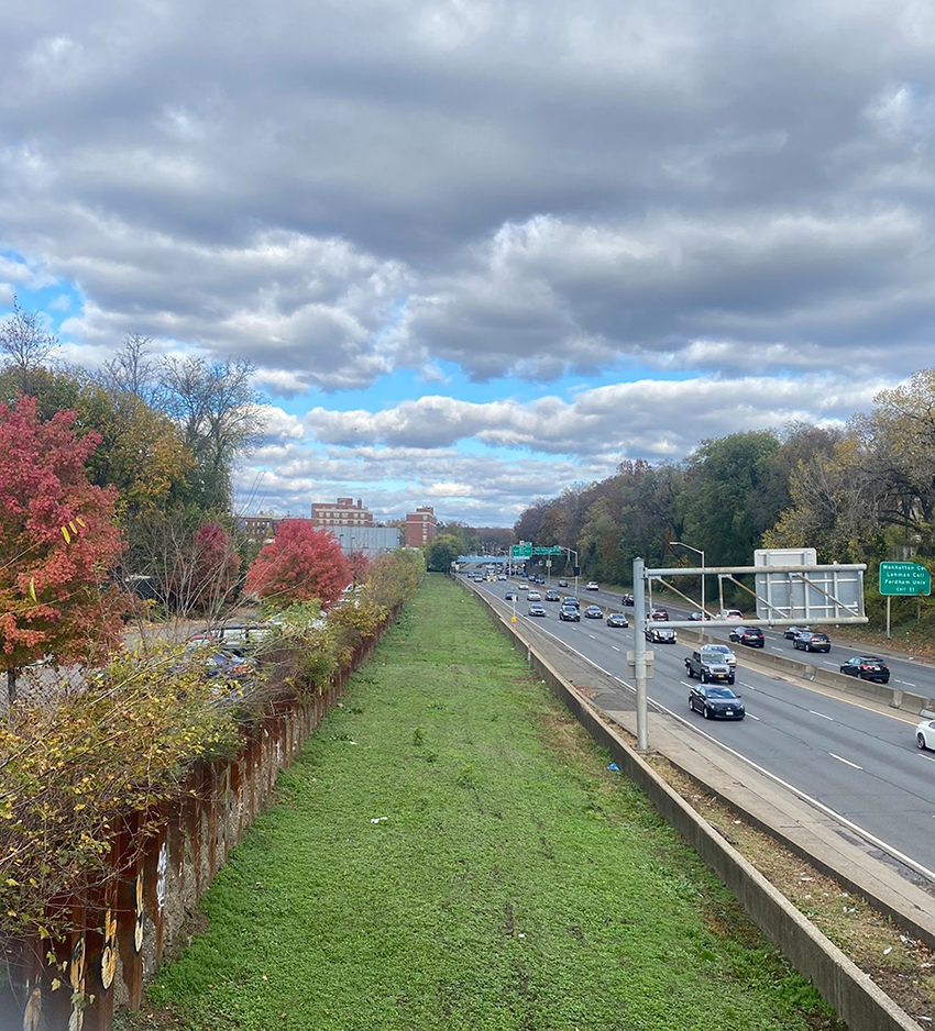 Much of the daylighted Tibbetts Brook will extend along the existing CSX right of way beside the Major Deegan Expressway. This view is looking north from West 234th Street. (Image courtesy of the New York City Department of Environmental Protection)