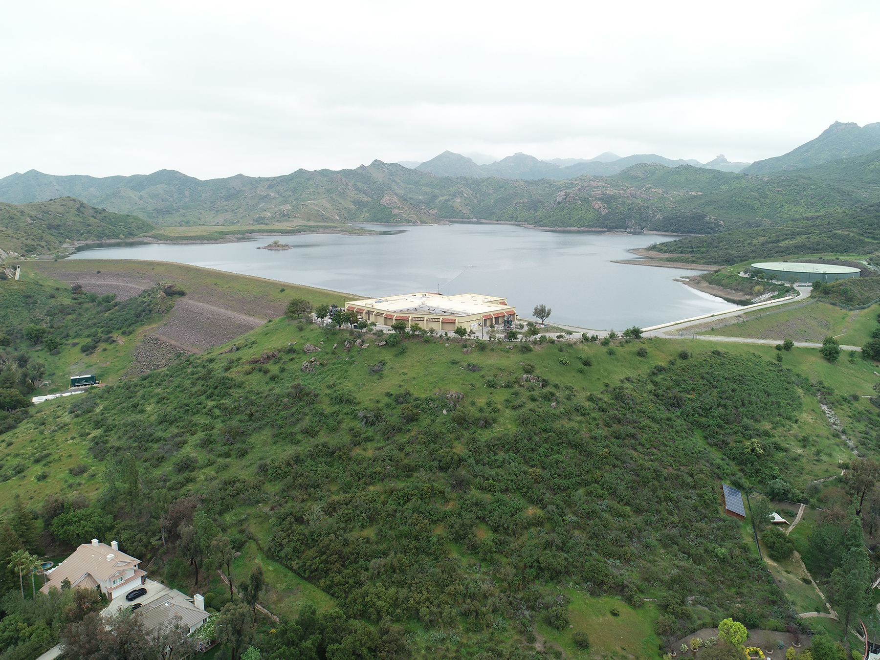 OceanWell plans to test its desalination treatment module in the Las Virgenes Reservoir in Westlake Village, California. (Image courtesy of Las Virgenes Municipal Water District)
