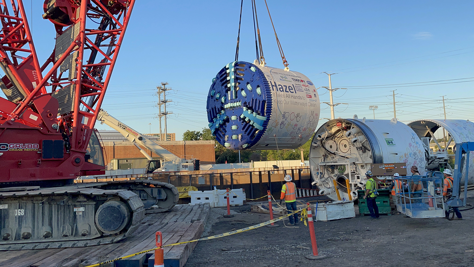 The front shield was the first piece of Hazel lowered into the ground. After it dug about 500 ft, workers took a few weeks to assemble all its components underground and check that it worked properly. (Image courtesy of AlexRenew)