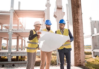 Understanding the role of gender in knowledge seeking among engineers