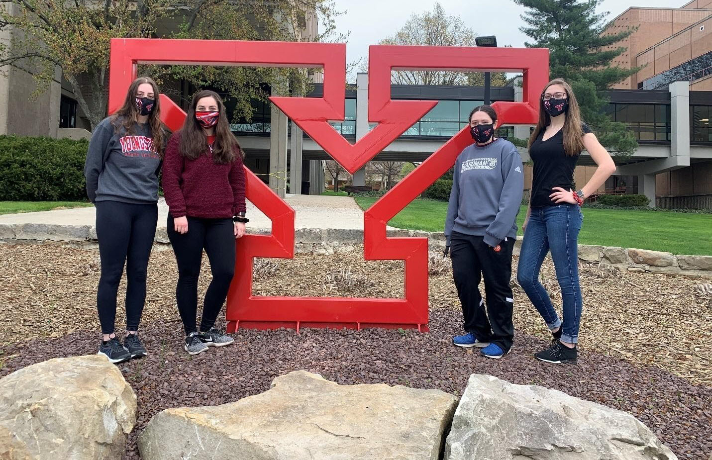 photo of YSU concrete canoe team