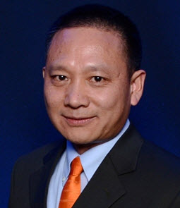 headshot of Wang