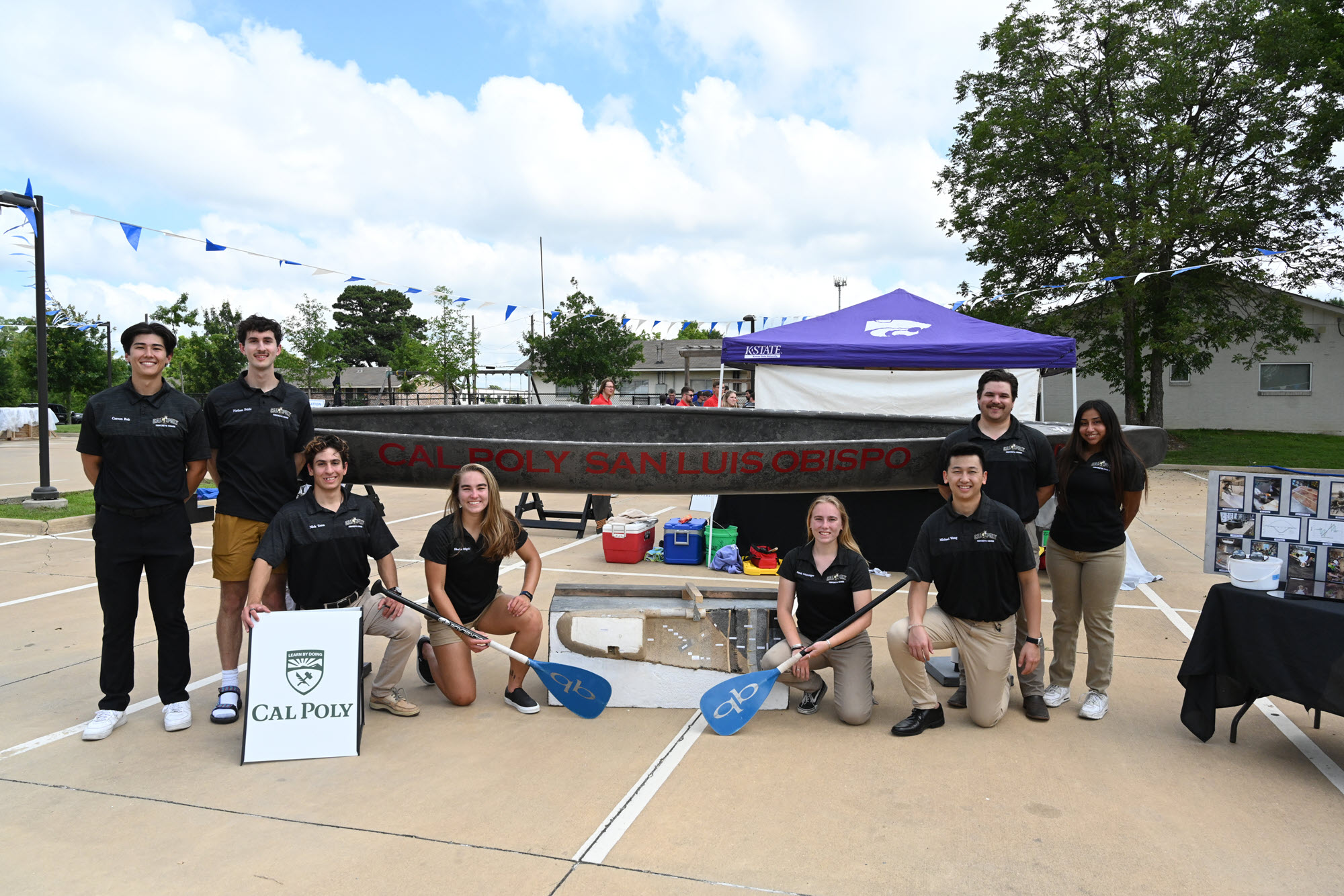 team photo of Cal Poly SLO concrete canoe