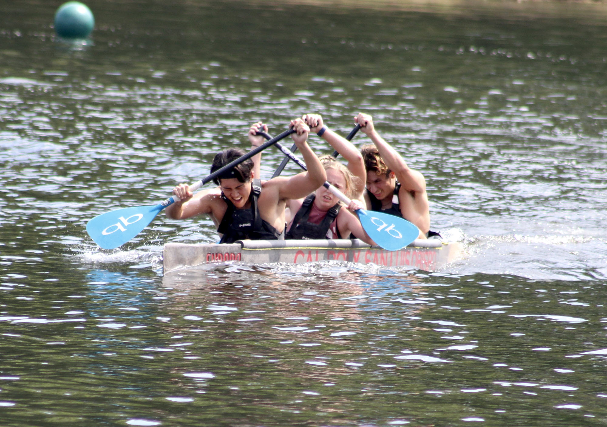 photo of Cal Poly SLO concrete canoe 