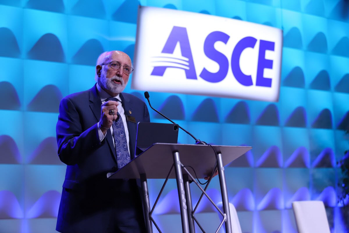 photo of Dennis Truax at the ASCE 2022 Convention