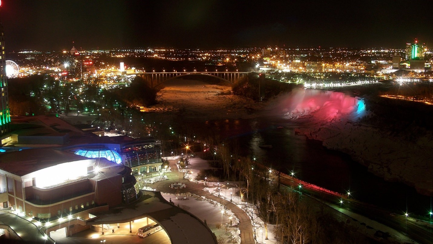 photo of Niagara Falls Rainbow Bridge