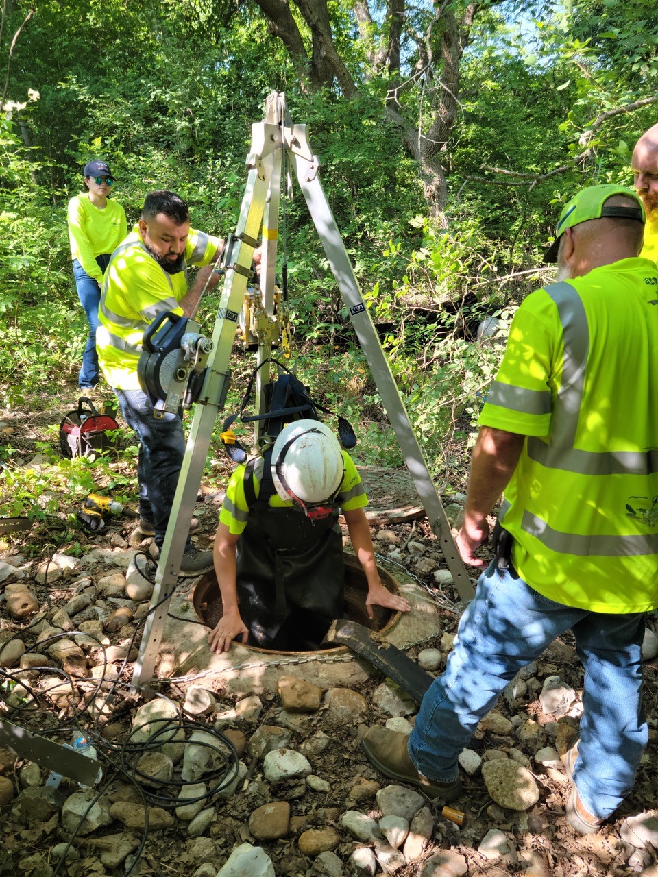 photo of manhole rehabilitation