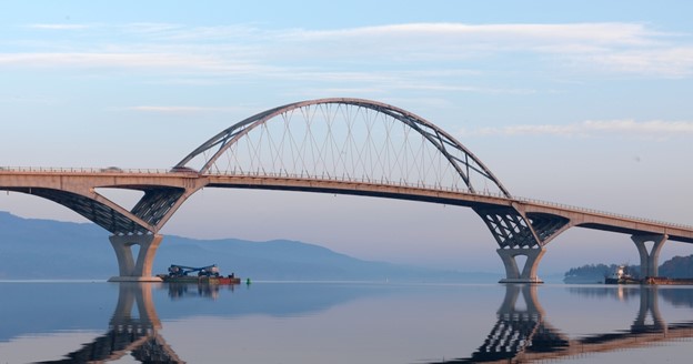 photo of Champlain Bridge
