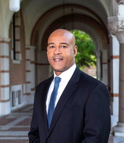 headshot of Reginald DesRoches