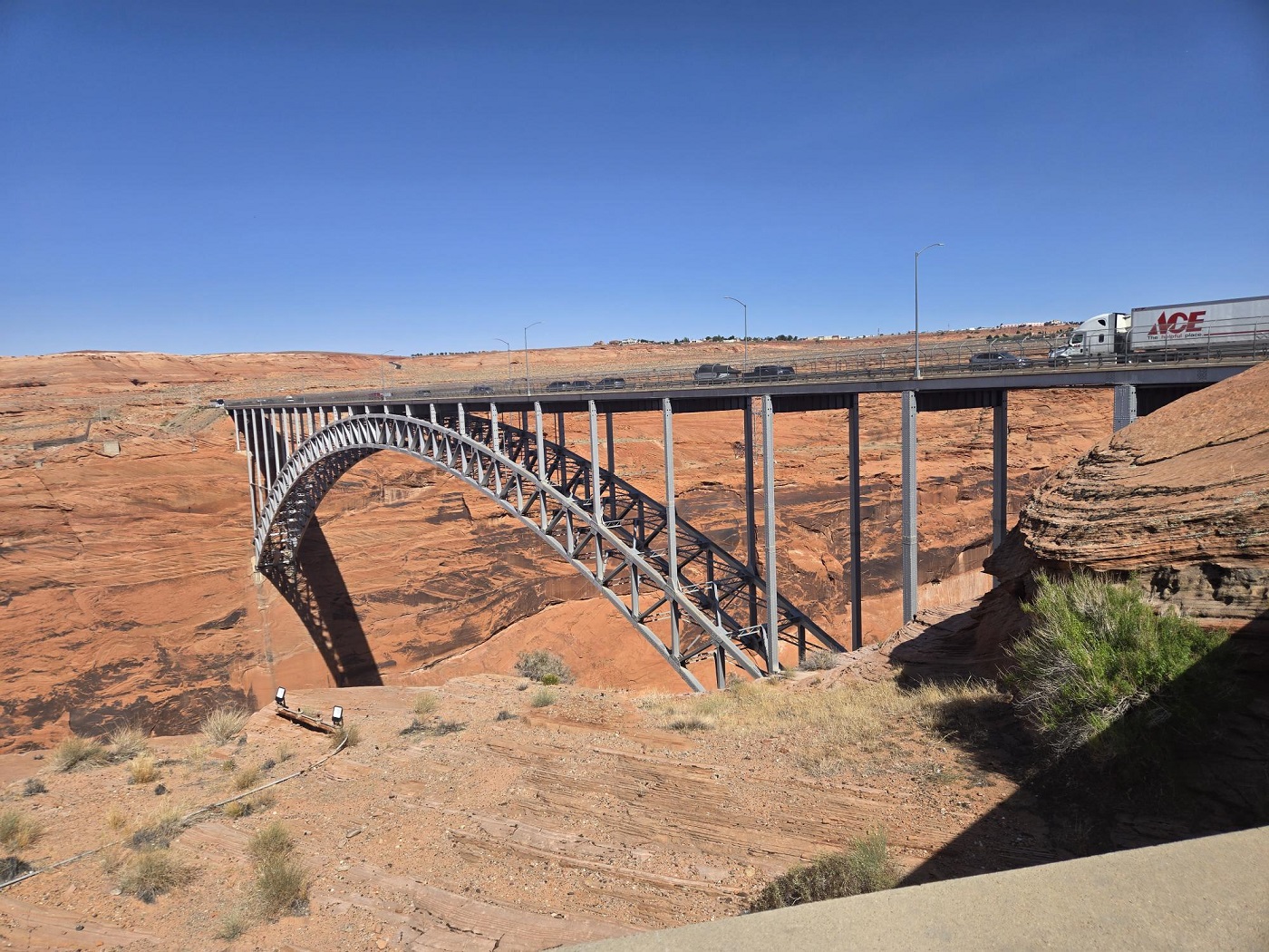 photo of Glen Canyon Bridge, Page, Arizona
