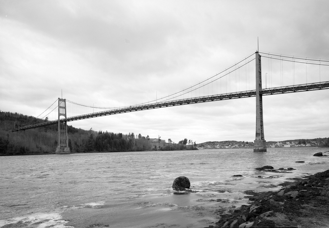 photo of Waldo Hancock Bridge