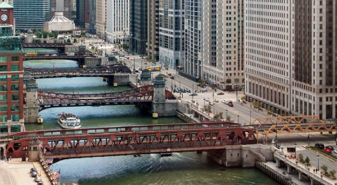 photo of Downtown Chicago Bridges