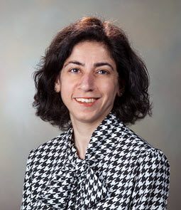 headshot of Pania Newell