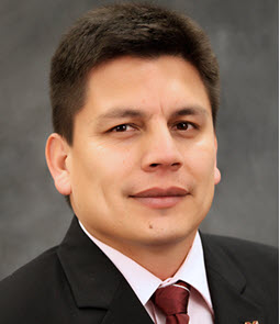 headshot of Ramirez-Avila