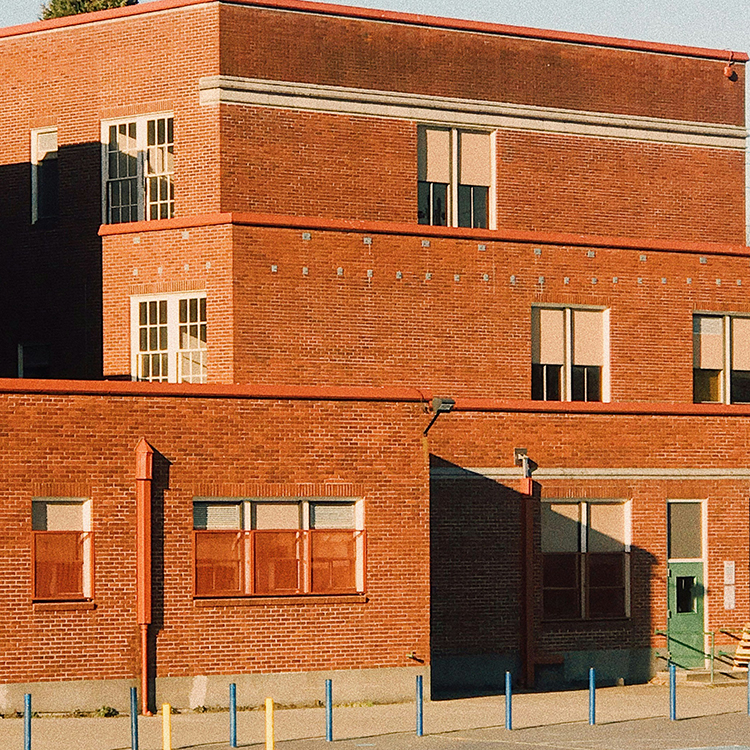 Older brick public school building in Portland, Oregon