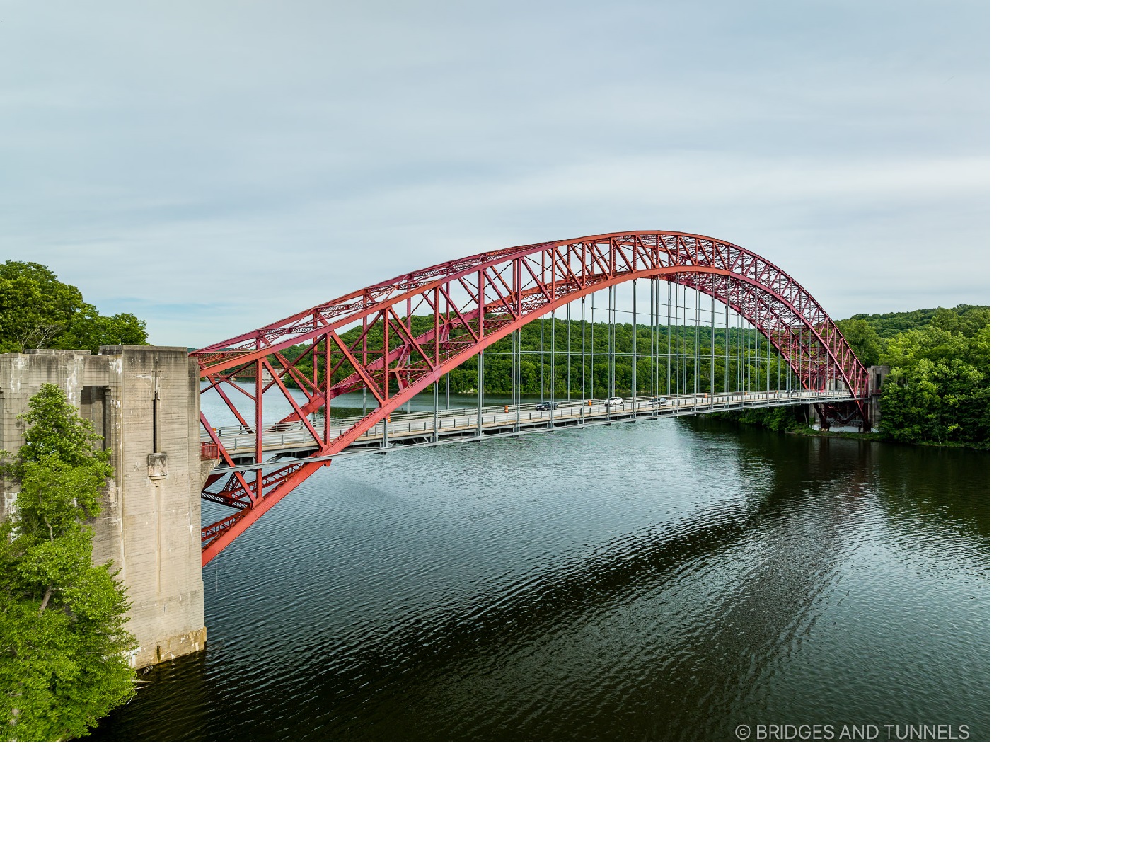 photo of AMVETS Memorial Bridge