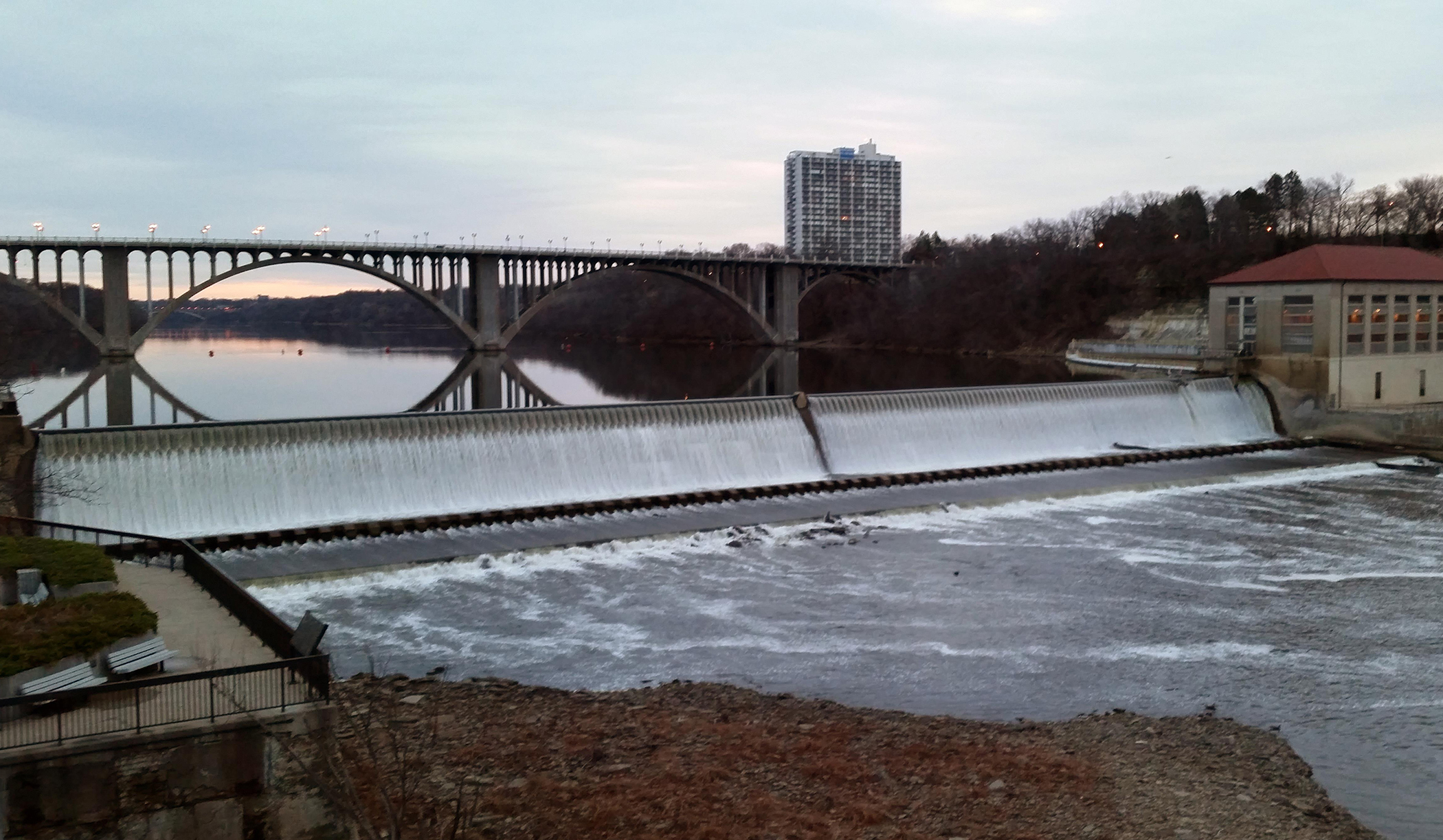 Dam and bridge spanning the Mississippi River